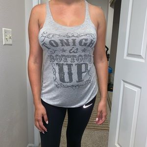 🌟💫TONIGHT IS BOTTOMS UP! 🍺 Tank top 🍻 👍🏼